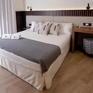 Hotel Isa