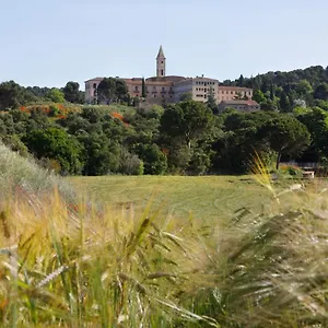 monestir-de-les-avellanes.catalonia-hotels.com/