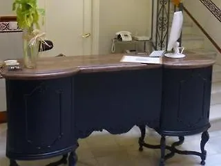 Le Petit Paris Hotel Seville