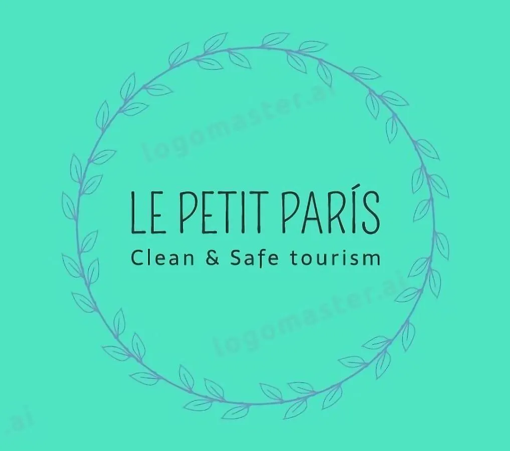Le Petit Paris Hotel Seville Spain