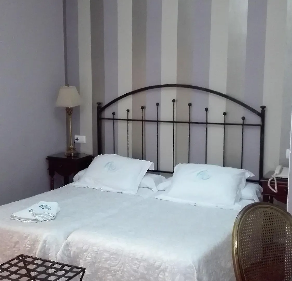 ** Guest house Le Petit Paris Hotel Seville Spain